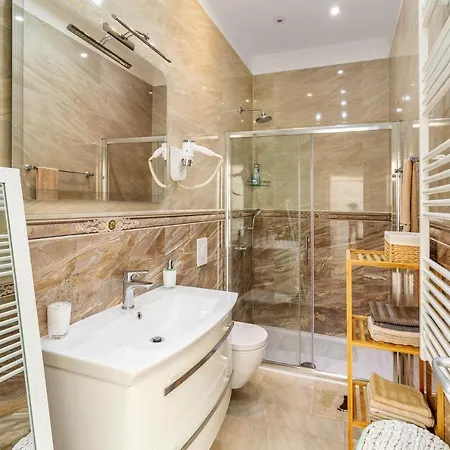 Staysplitbay Apartment Kastela