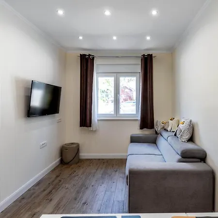 Staysplitbay Apartman *