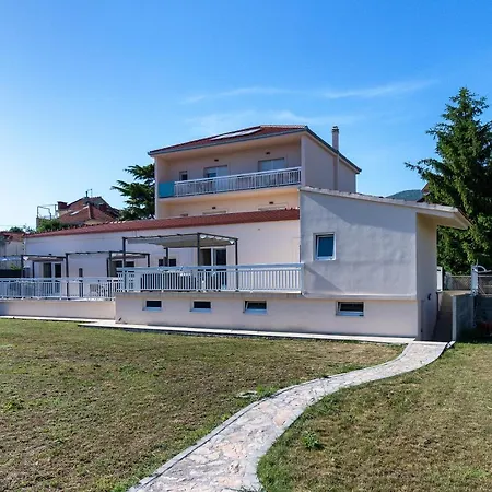 Staysplitbay Apartment Kaštela